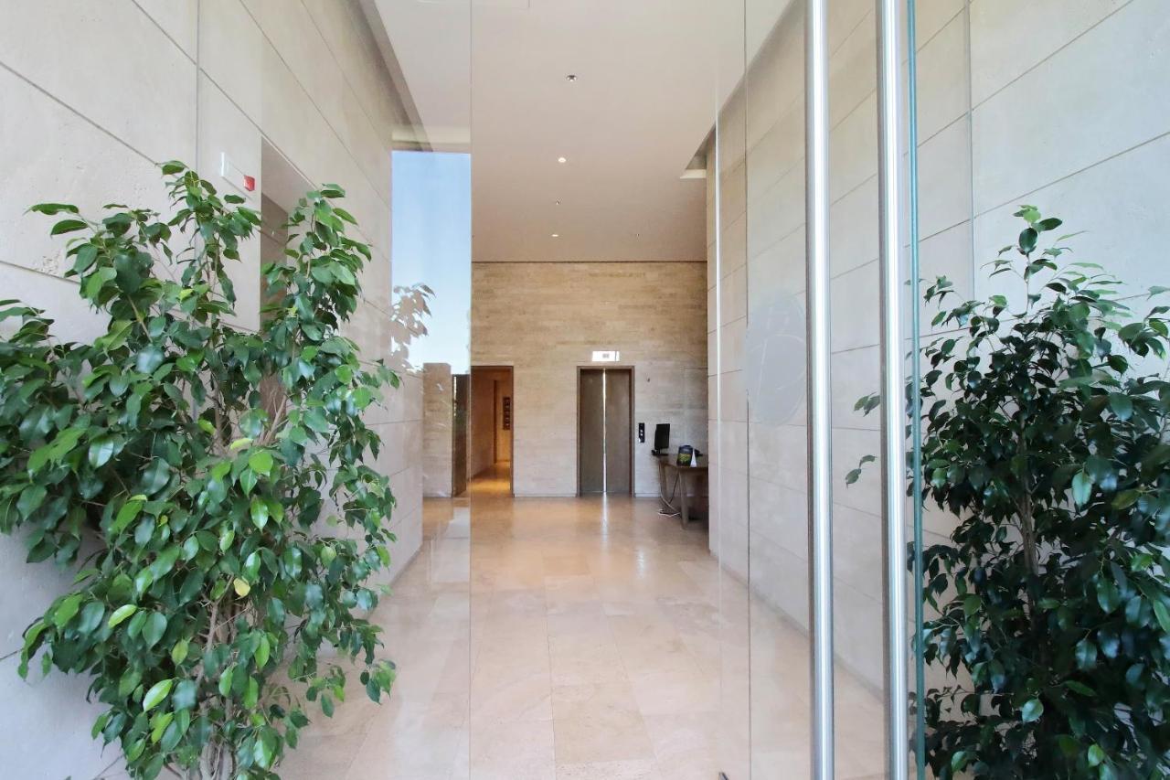 Luxury Domus Apartment 1 — Foto 1